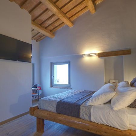 Bed and Breakfast Tabano Ristorante-Casolare Ези Экстерьер фото